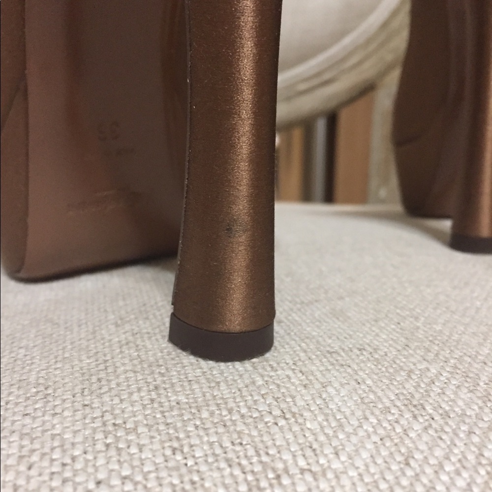 YSL Palais Silk copper peep toe pumps. Sz 6 - Picture 3 of 8